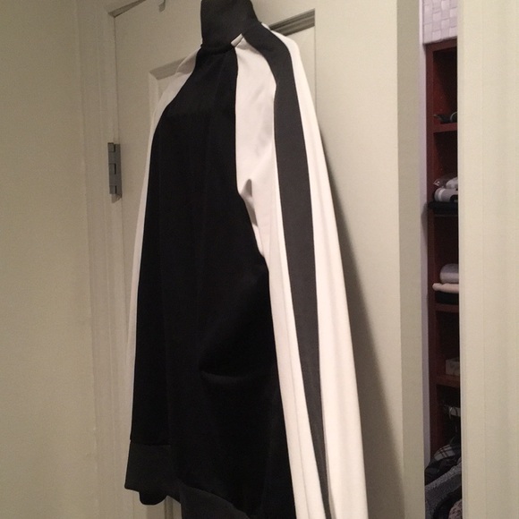 Nike Track Jacket - Picture 5 of 6